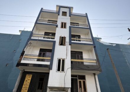 2 BHK Flat for Sale in DLF Ankur Vihar